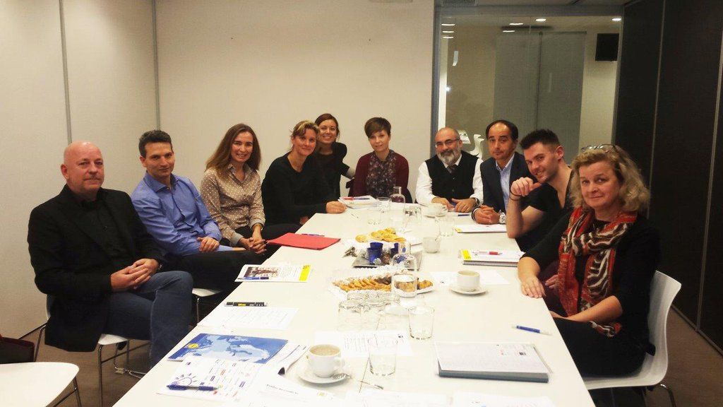 Imagen de Odoo y bloque de texto